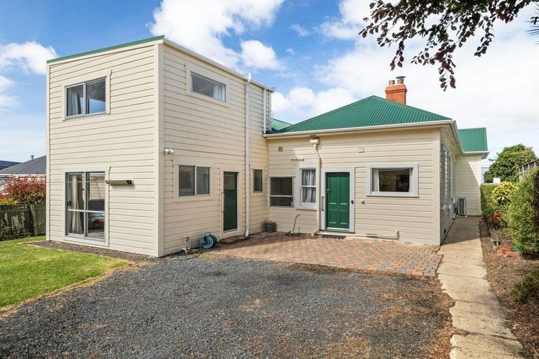Photo of property in 11 Kilgour Street, Roslyn, Dunedin, 9010