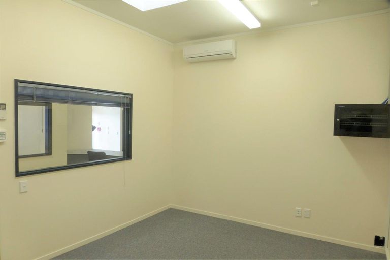 Photo of property in 11b Somerset Grove, Parkvale, Tauranga, 3112