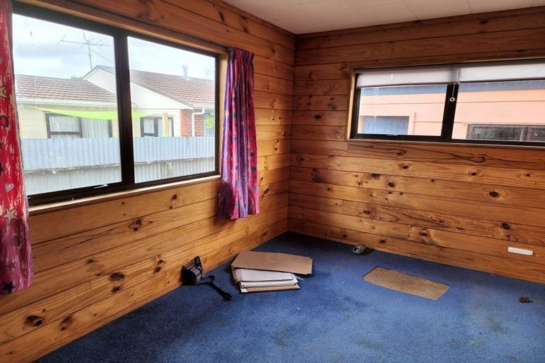 Photo of property in 1/21 Ranfurly Street, Trentham, Upper Hutt, 5018