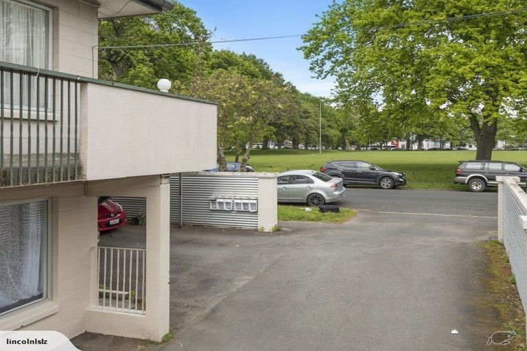 Photo of property in 1/122 Firth Street, Hamilton East, Hamilton, 3216