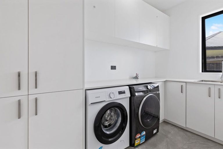 Photo of property in 10 Goodland Place, Rolleston, 7614