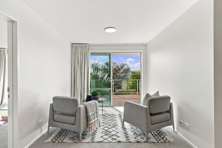Photo of property in 11 Stronsay Lane, Hillsborough, Christchurch, 8022