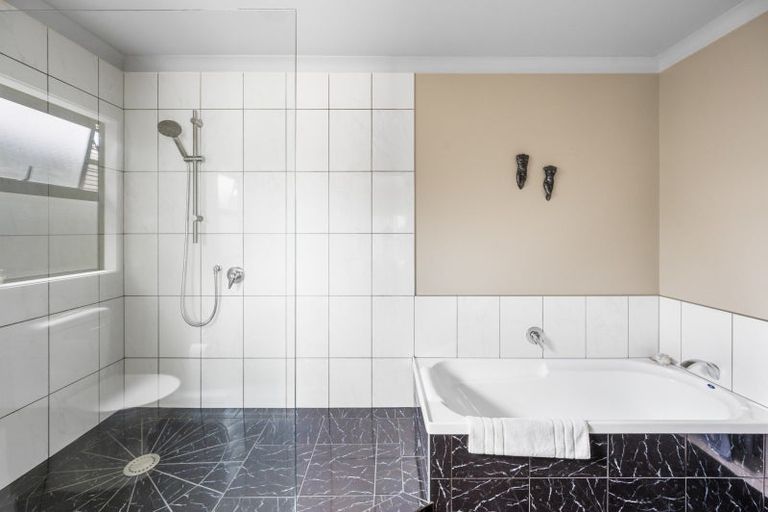 Photo of property in 31a Avenue Road, Greenmeadows, Napier, 4112