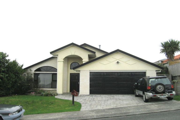 Photo of property in 44 Kentwood Drive, Woodridge, Wellington, 6037