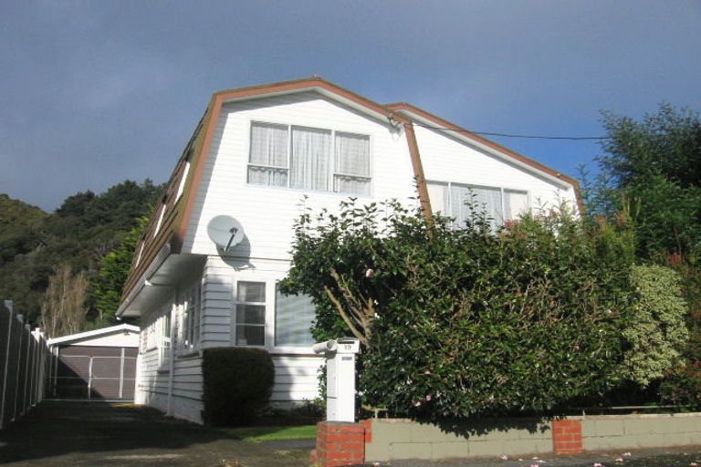 Photo of property in 19 Hayward Terrace, Waiwhetu, Lower Hutt, 5010