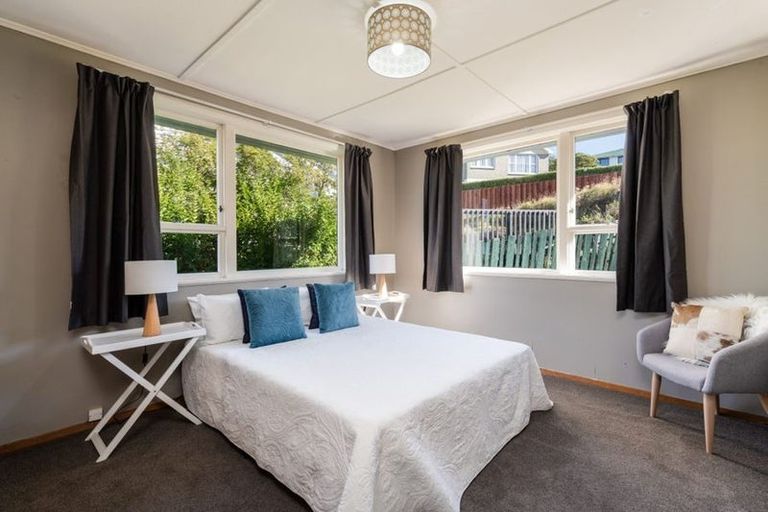 Photo of property in 23 Hanlon Street, Halfway Bush, Dunedin, 9010