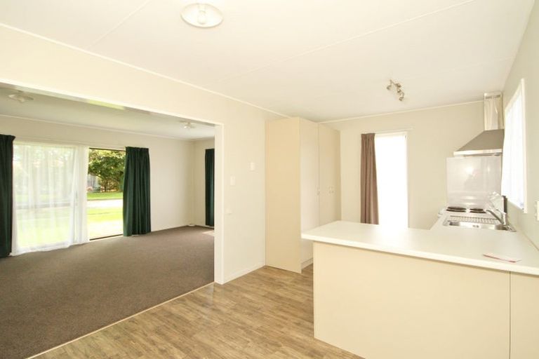 Photo of property in 13 Adkin Avenue, Levin, 5510