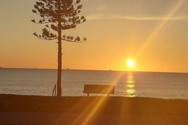 Photo of property in 67a The Esplanade, Westshore, Napier, 4110