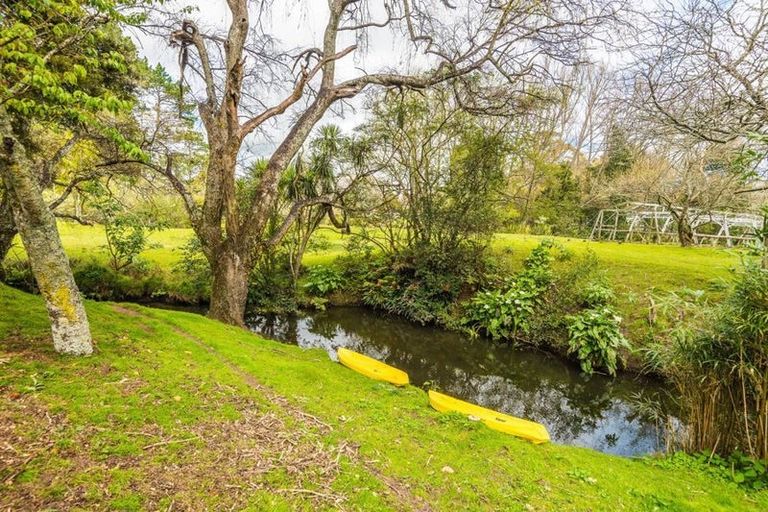Photo of property in 462 Karaka Road, Karaka, Drury, 2578