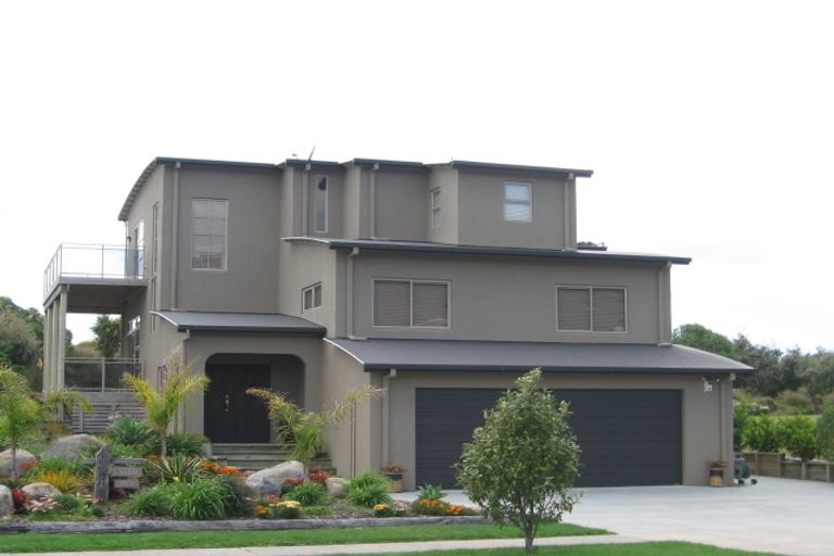 Photo of property in 33 Bowentown Boulevard, Bowentown, Waihi Beach, 3177