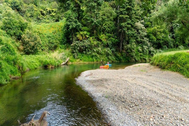 Photo of property in 48 Doel Road, Kawakawa, 0282