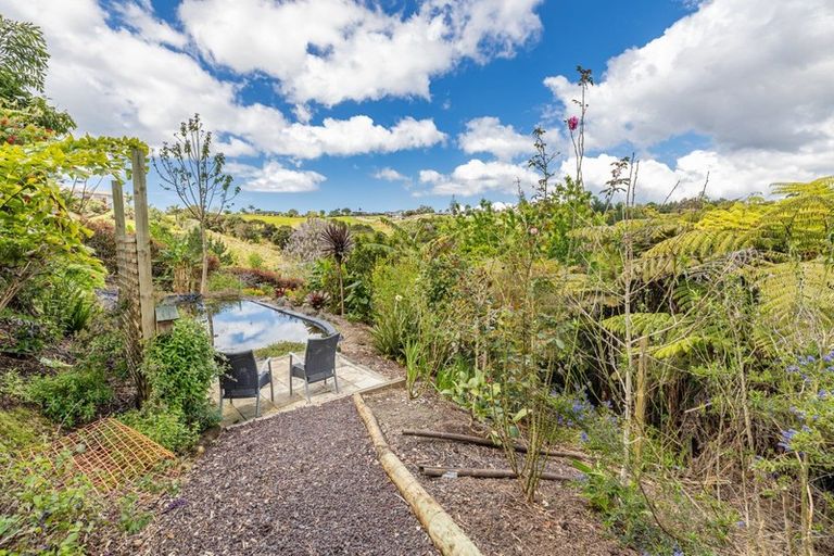 Photo of property in 37 Rarere Terrace, Kerikeri, 0230