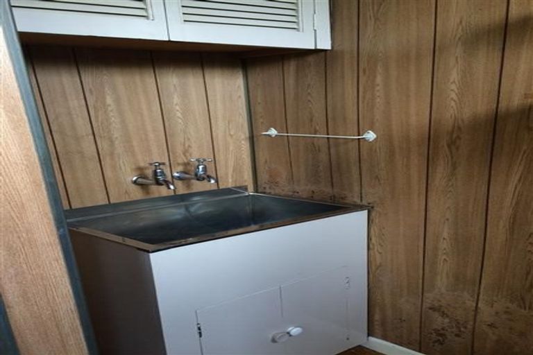 Photo of property in 25 Huia Street, Waikiwi, Invercargill, 9810