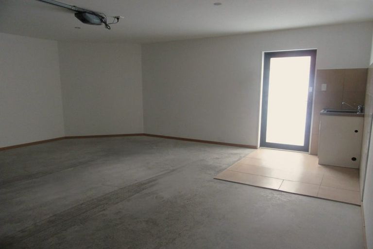 Photo of property in 16 George Street, Riccarton, Christchurch, 8041