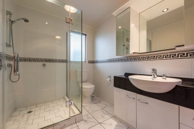 Photo of property in 47 Margaret Road, Raumati Beach, Paraparaumu, 5032