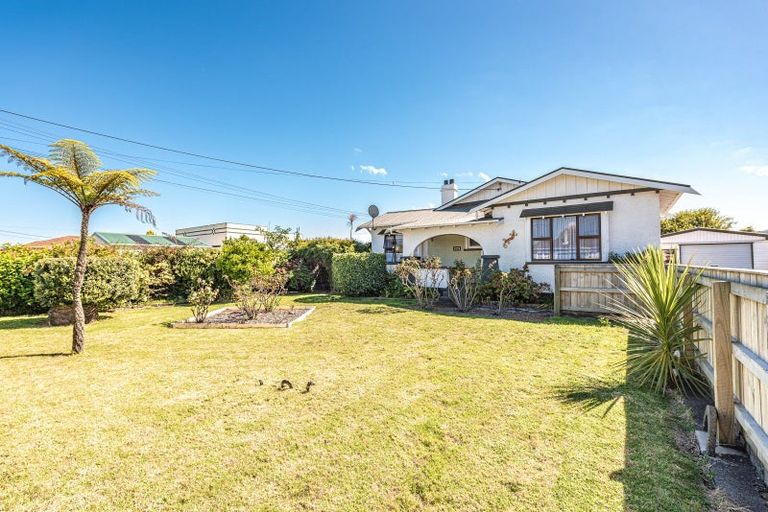Photo of property in 54 Puriri Street, Gonville, Whanganui, 4501