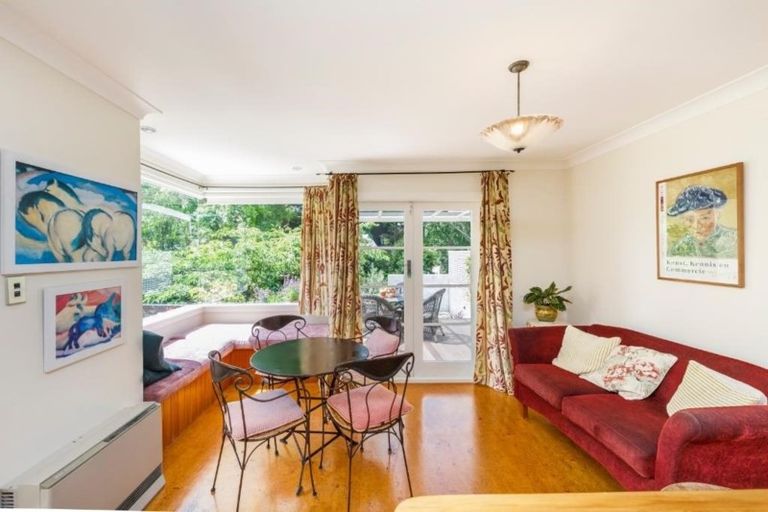 Photo of property in 71 Jickell Street, Hokowhitu, Palmerston North, 4410