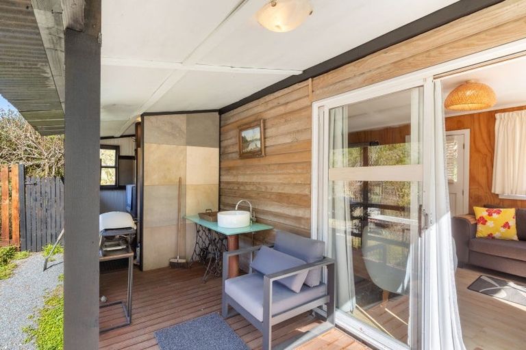 Photo of property in 162 Moonshine Hill Road, Riverstone Terraces, Upper Hutt, 5371