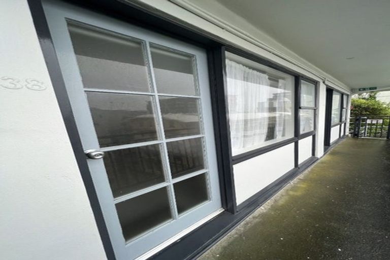 Photo of property in Avon Flats, 9/217 The Terrace, Wellington Central, Wellington, 6011