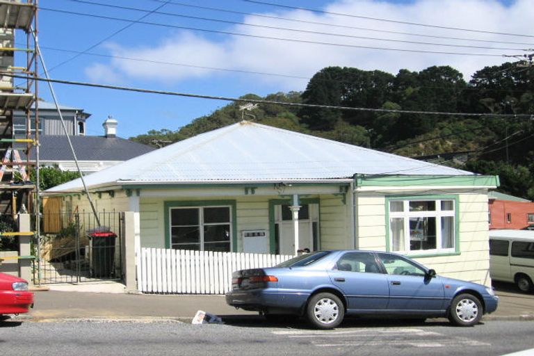 Photo of property in 39 Hall Street, Newtown, Wellington, 6021