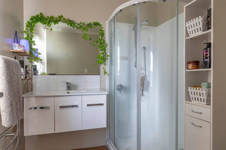 Photo of property in 42 Whakatipu Street, Pegasus, 7612