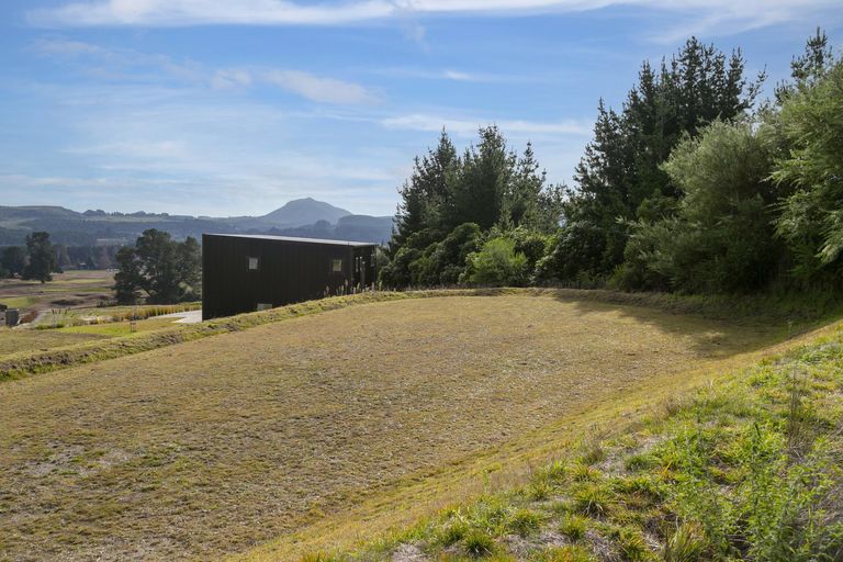 Photo of property in 35 Kittyhawk Drive, Kinloch, Taupo, 3377