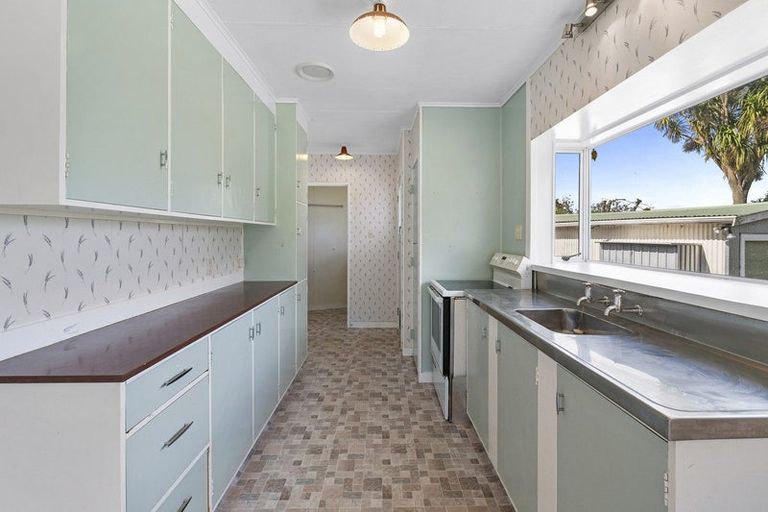 Photo of property in 35 Rosina Road, Tangimoana, Palmerston North, 4473