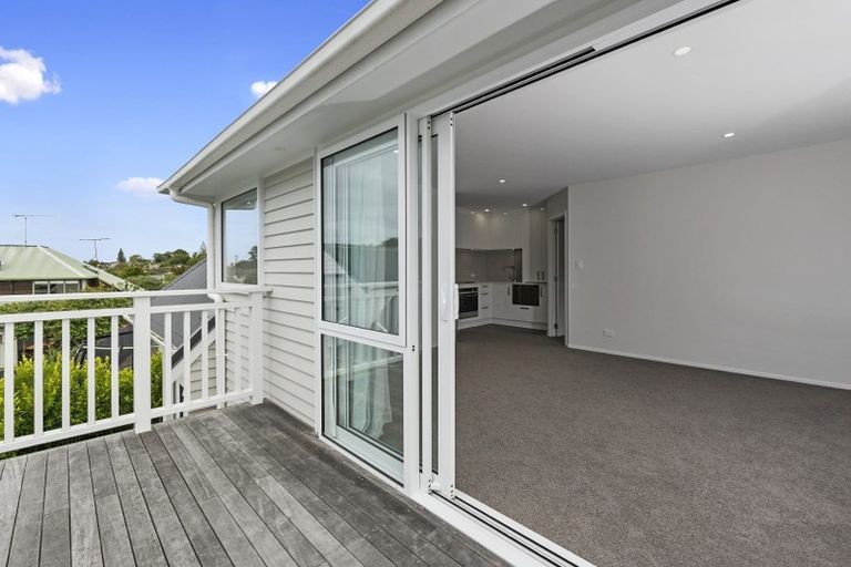Photo of property in 28a Seine Road, Forrest Hill, Auckland, 0620