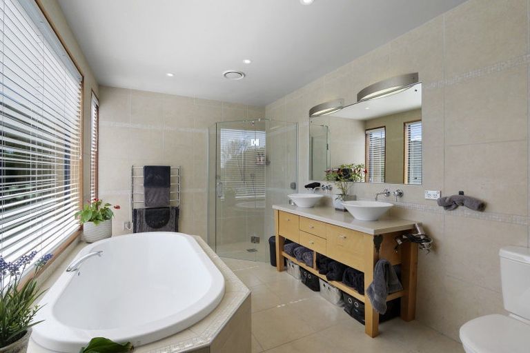 Photo of property in 90 Mcdrurys Road, Halswell, Christchurch, 7674