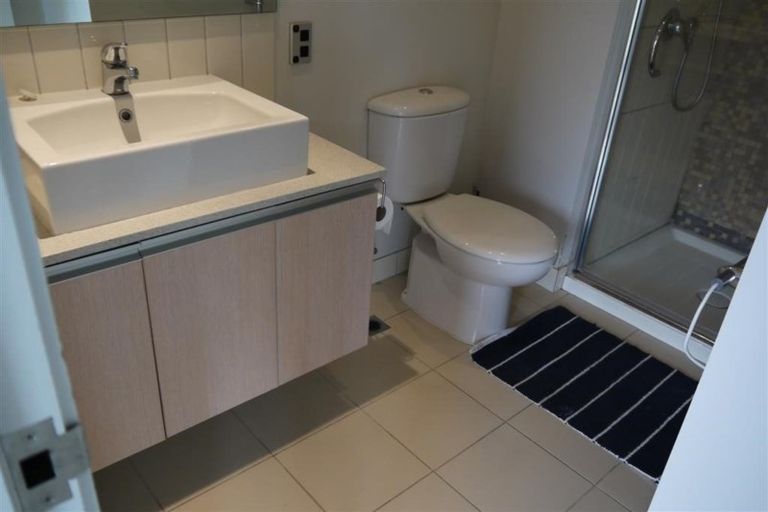 Photo of property in 75 Halsey Drive, Lynfield, Auckland, 1042