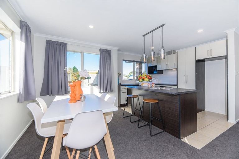 Photo of property in 10 Jury Place, Favona, Auckland, 2024