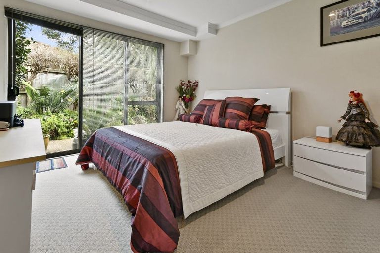 Photo of property in 1 Toscana Drive, Karaka, Papakura, 2113
