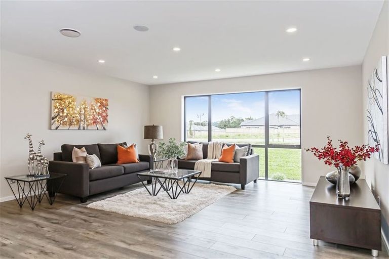 Photo of property in 115 Tapu Road, Huapai, Kumeu, 0810