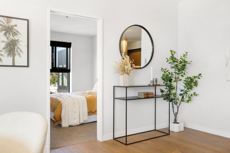 Photo of property in The Victor, 504/4 Bute Road, Browns Bay, Auckland, 0630