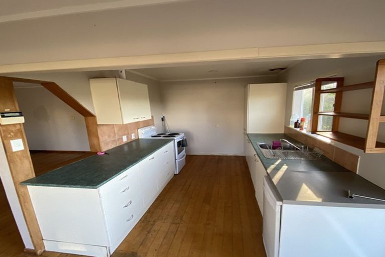 Photo of property in 14 Lanigan Street, Birkdale, Auckland, 0626