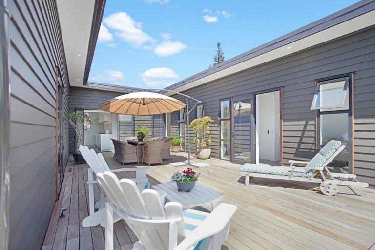 Photo of property in 3 Tareha Place, Kerikeri, 0230