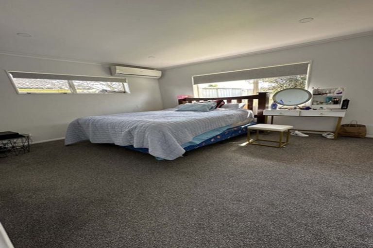Photo of property in 3 Montilla Place, Manurewa, Auckland, 2102