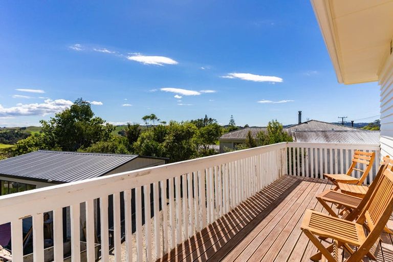 Photo of property in 46 Gorge Road, Maungaturoto, 0520