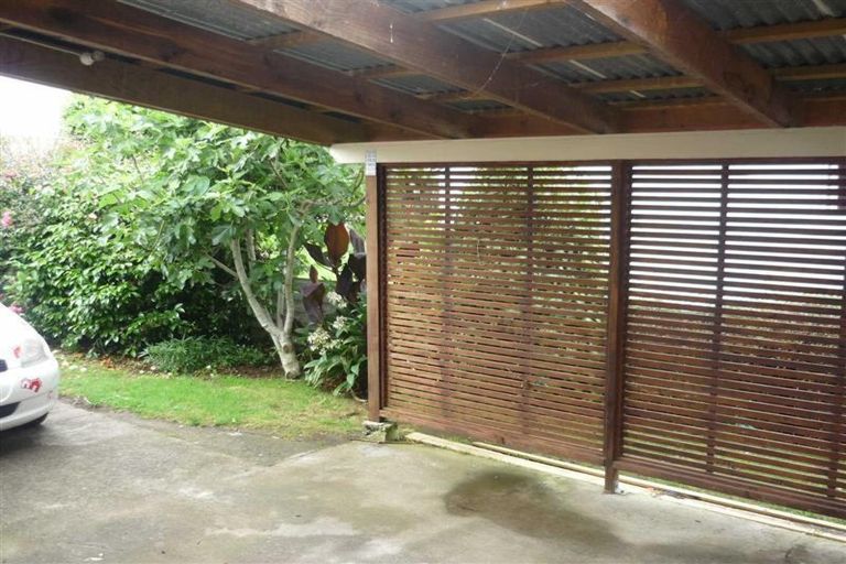 Photo of property in 9 Truby King Street, Merrilands, New Plymouth, 4312