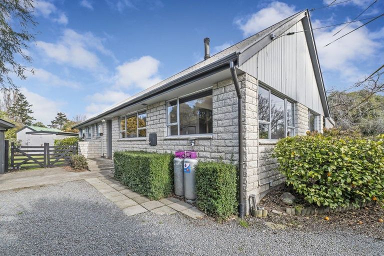 Photo of property in 28 Taumutu Road, Southbridge, 7602