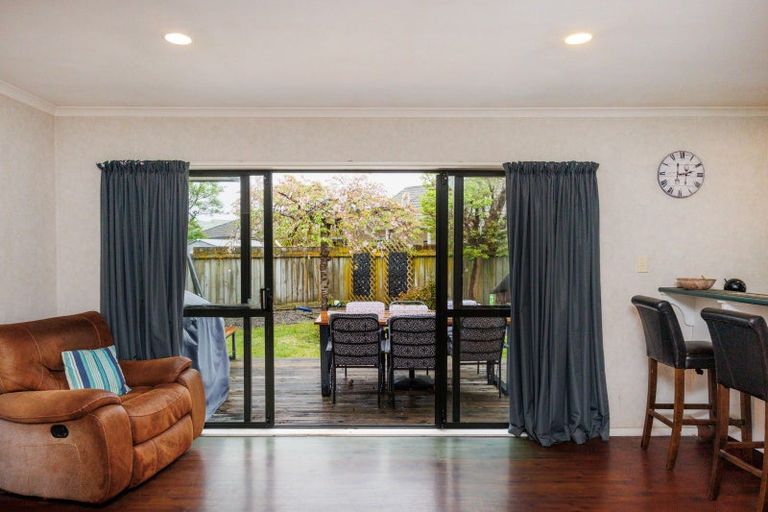 Photo of property in 12 Colorado Crescent, Milson, Palmerston North, 4414