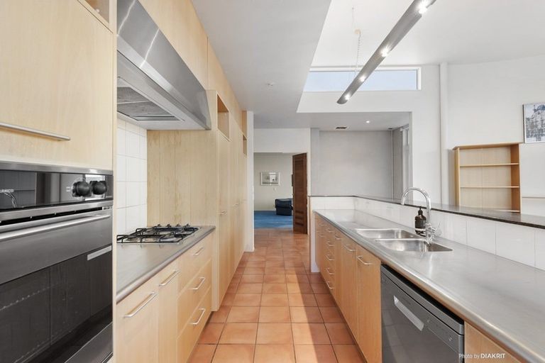 Photo of property in 14 Monteith Grove, Brooklyn, Wellington, 6021