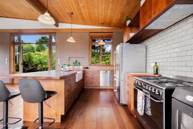 Photo of property in 397b Tauraroa Road, Maungakaramea, Whangarei, 0178