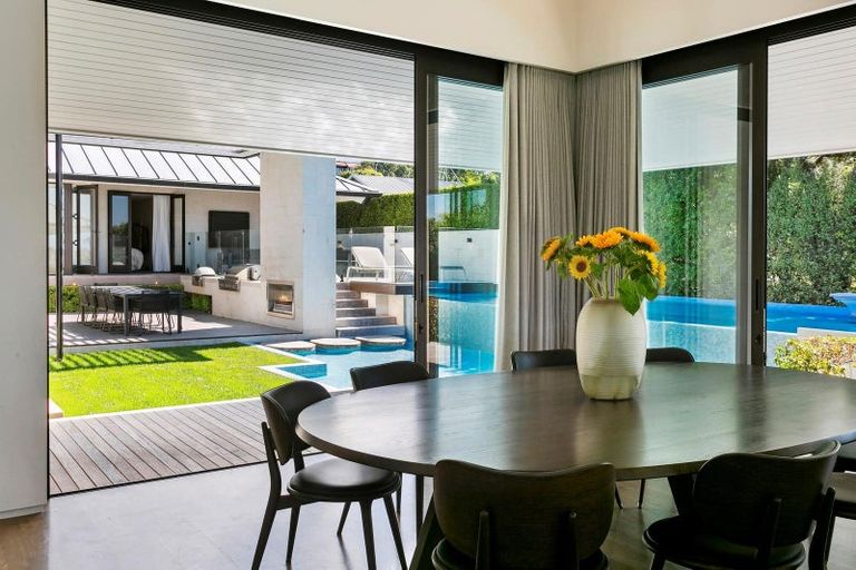 Photo of property in 23-27 Lake View Road, Takapuna, Auckland, 0622