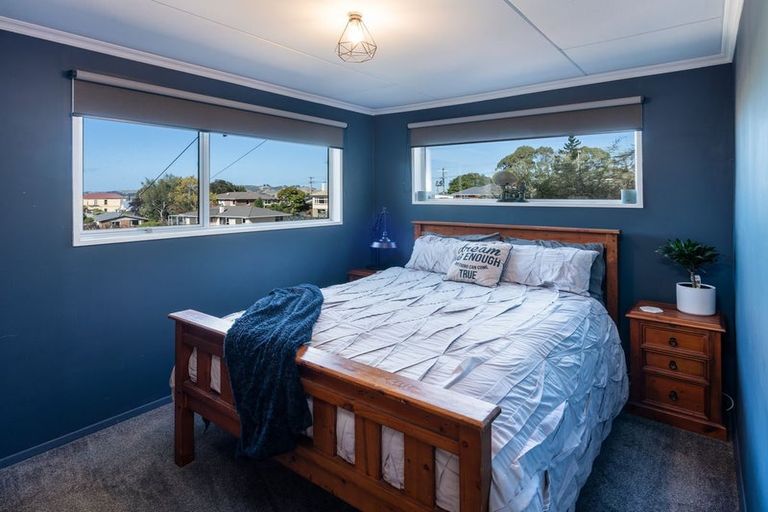 Photo of property in 15 Coach Road, Fairfield, Dunedin, 9018