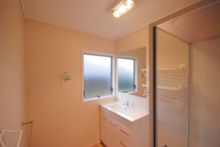 Photo of property in 149 Universal Drive, Henderson, Auckland, 0610