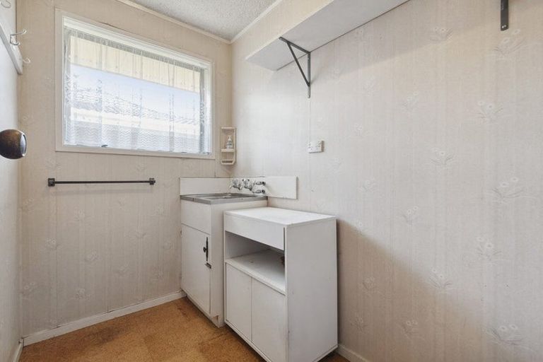 Photo of property in 22b Bunnythorpe Road, Papakura, 2110