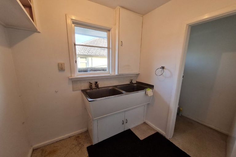 Photo of property in 186 Avonhead Road, Avonhead, Christchurch, 8042