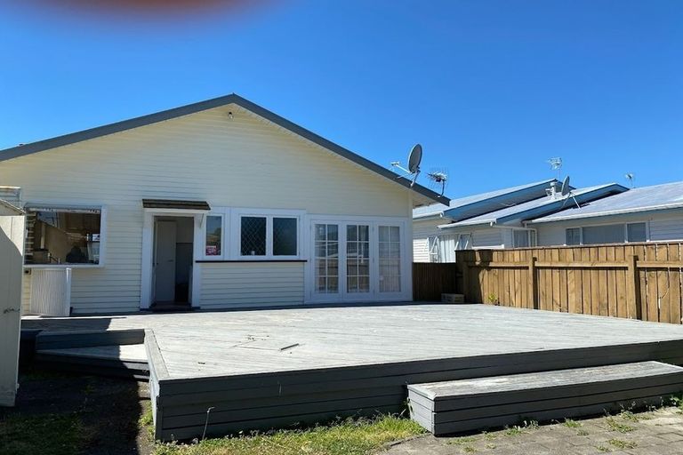 Photo of property in 12 Pilmuir Street, Hutt Central, Lower Hutt, 5010