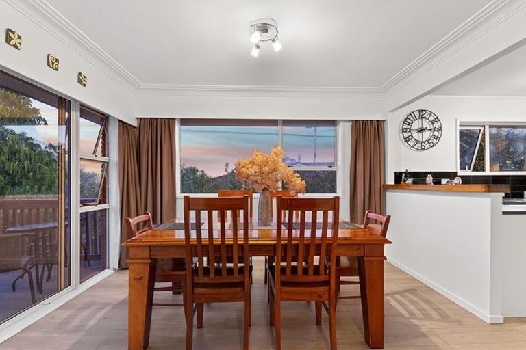 Photo of property in 25 Anich Road, Massey, Auckland, 0614